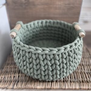 panier au crochet en coton recyclé - avec anse en bois ramassé